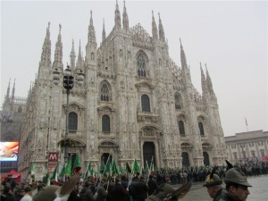 Milano S. Messa in Duomo "per non dimenticare"